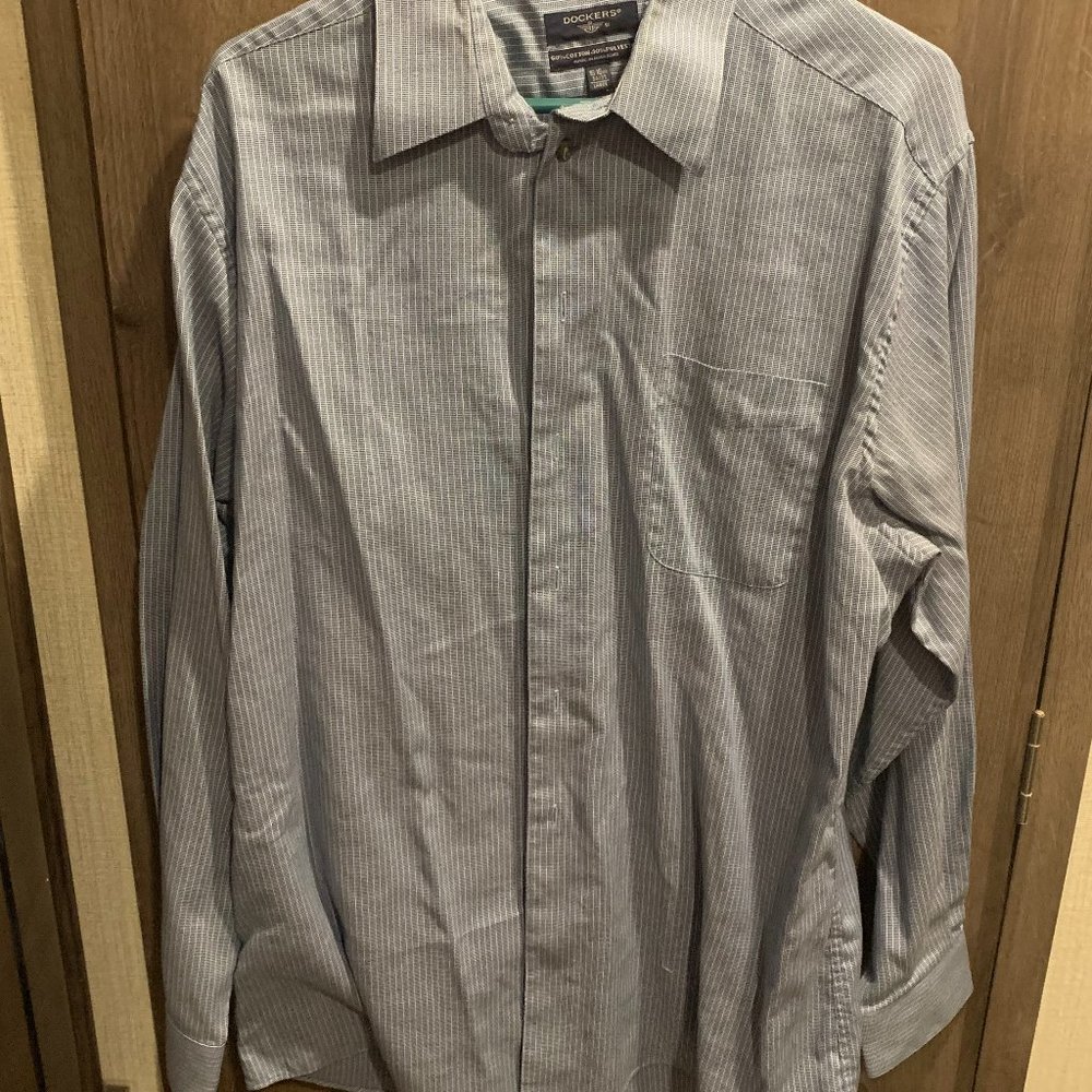 Dockers Long Sleeve Shirt with Pocket